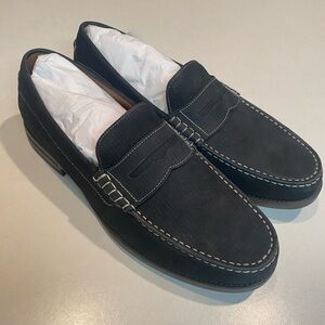 JOHNSTON & MURPHY NWOT Black Suede "Penny" Loafers Sz 10M NWOT